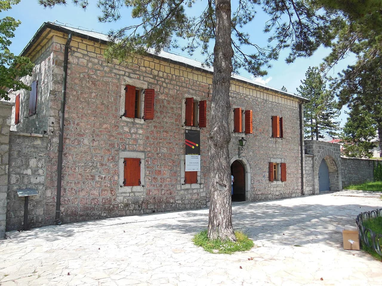 Biljarda Cetinje: Njegoš's Residence and Museum