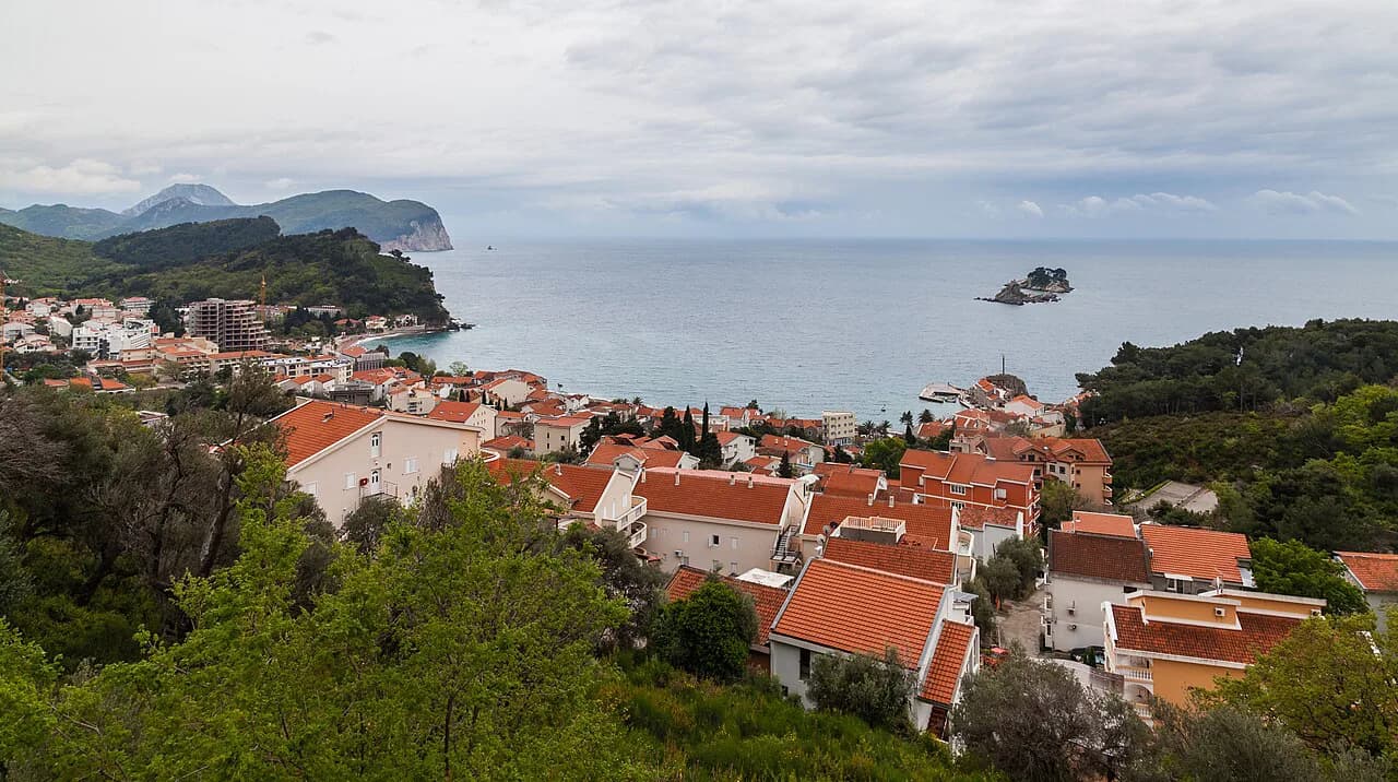 Petrovac Boat Tours: Day Cruises on the Budva Riviera and Bay of Kotor