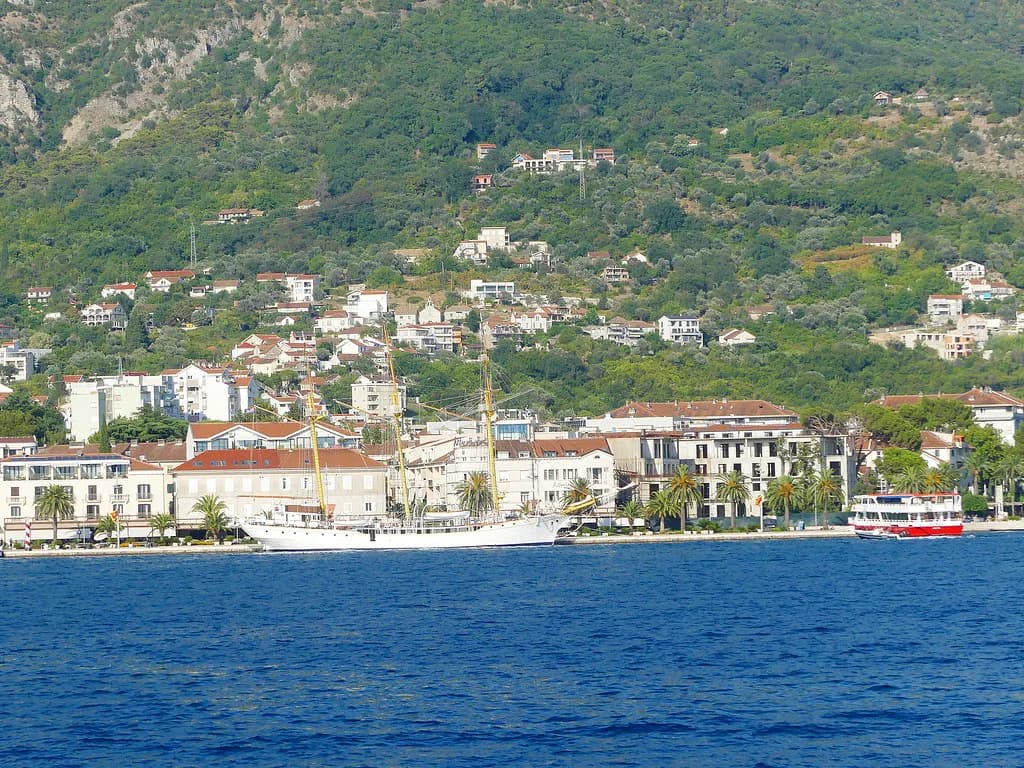 Tivat Boat Trips: Routes, Duration and Prices