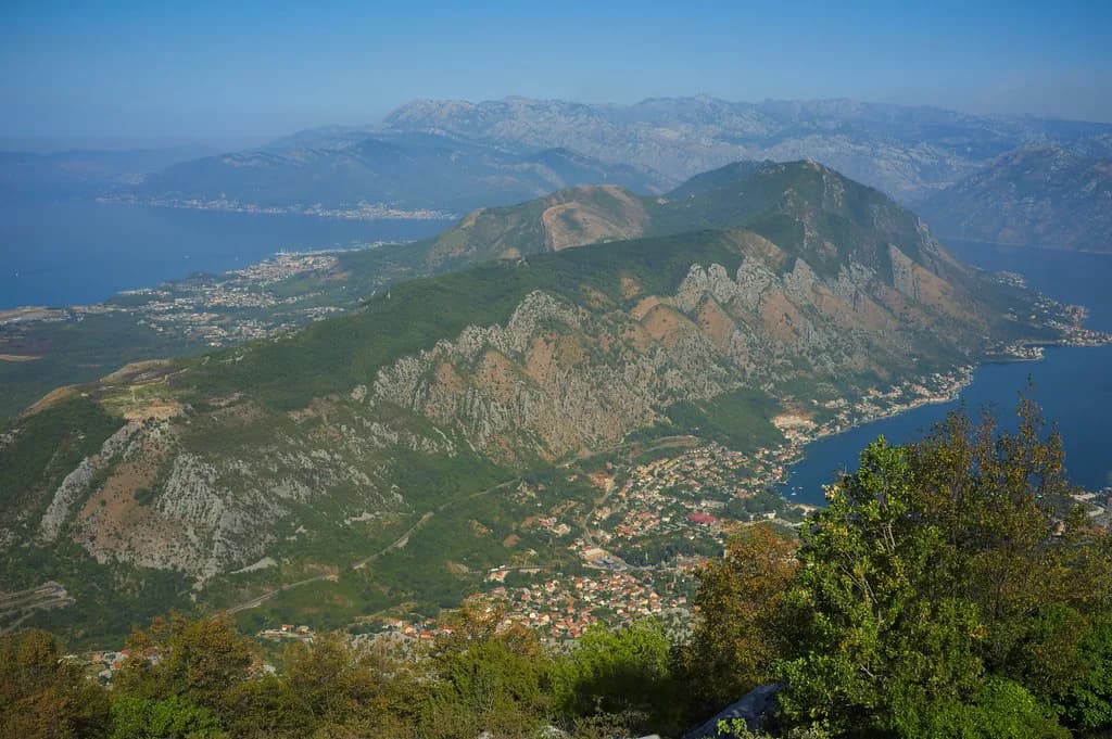 A Tivat Walking Tour: Route, Stops and How Long It Takes