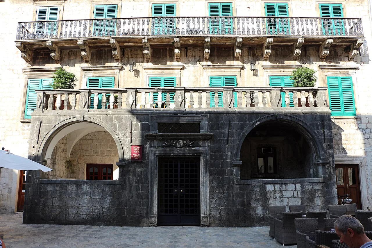 Pima Palace, Kotor: Finding It in the Old Town