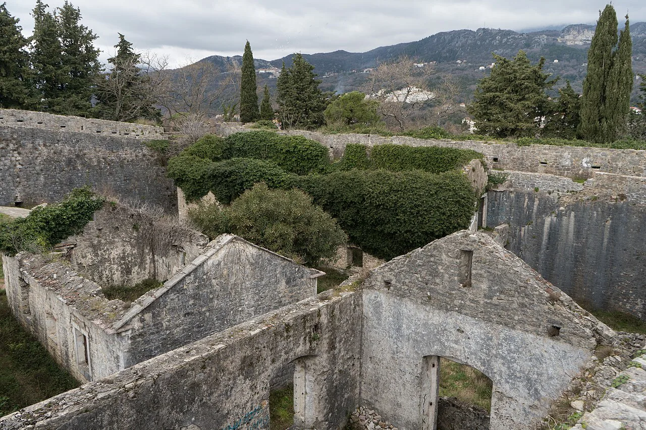 Inside the walls of the Španjola fortress above Herceg Novi.