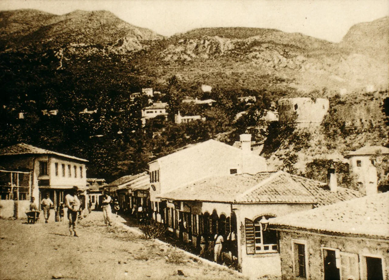 A historic photograph of Stari Bar, the old town near Mirovica