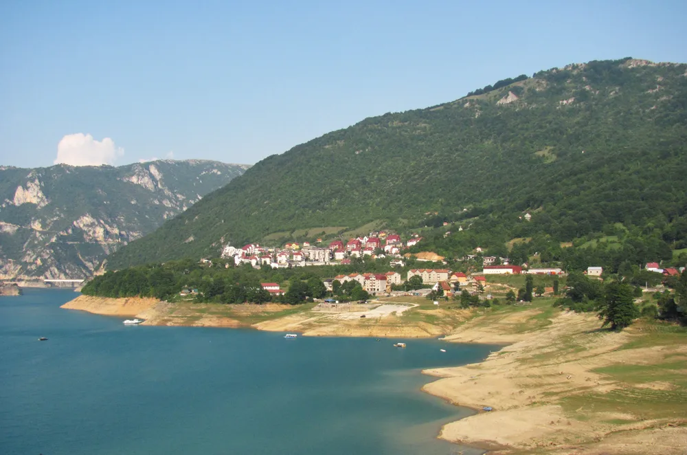 Plužine above the shore of Piva Lake.