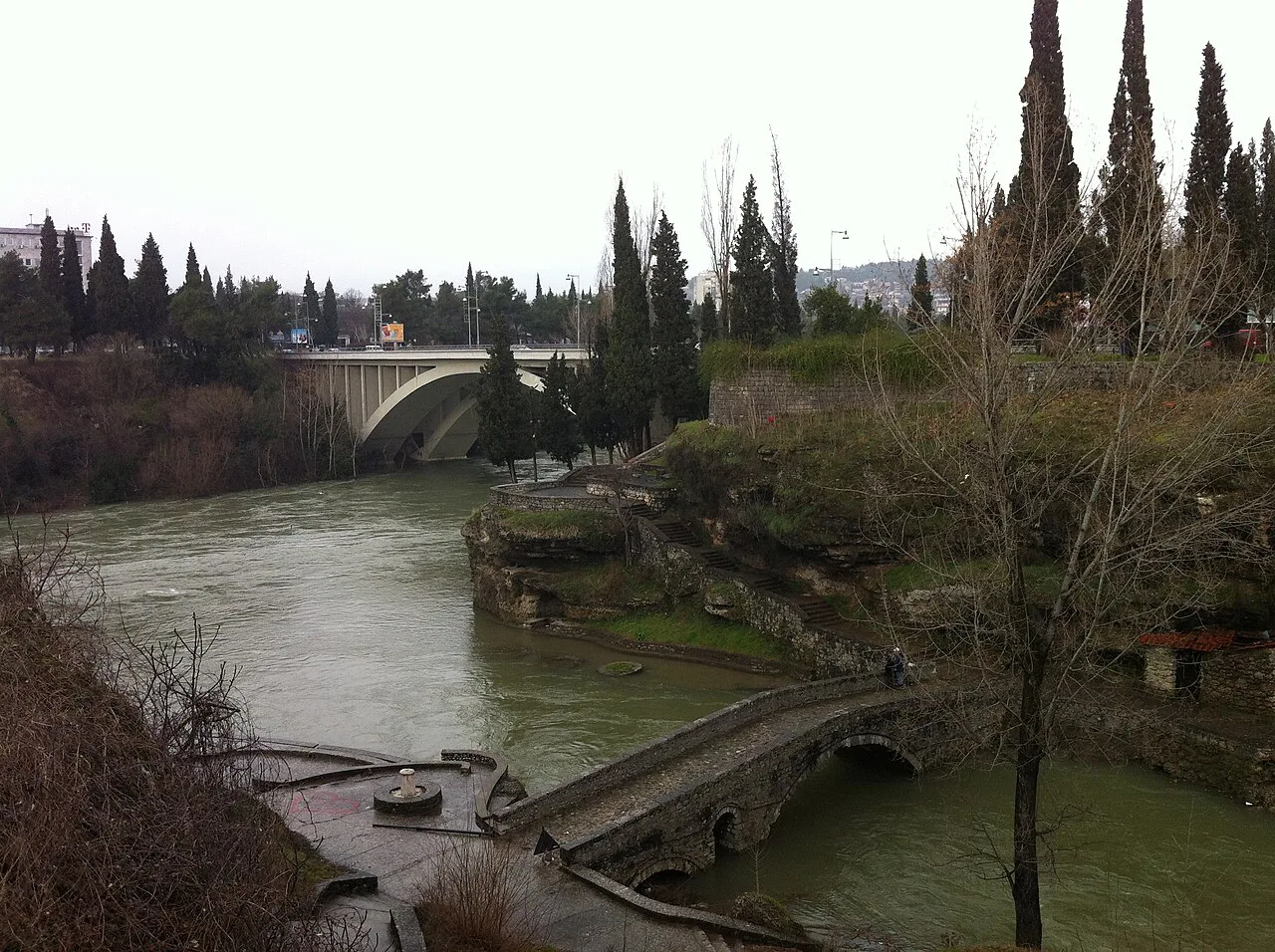 The river and bridges beside Podgorica's Old Town.