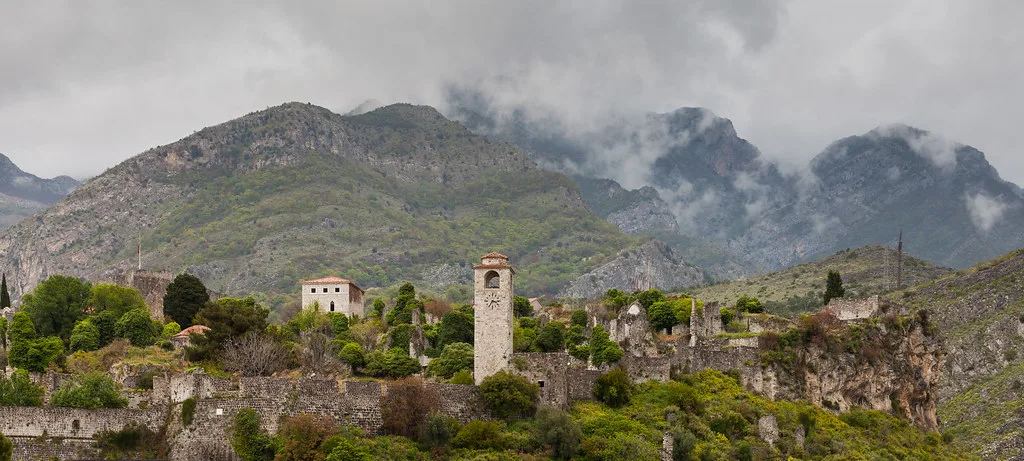 View of Stari Bar on its hillside below the mountains.