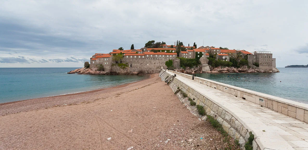 The causeway and beach leading out to Sveti Stefan.