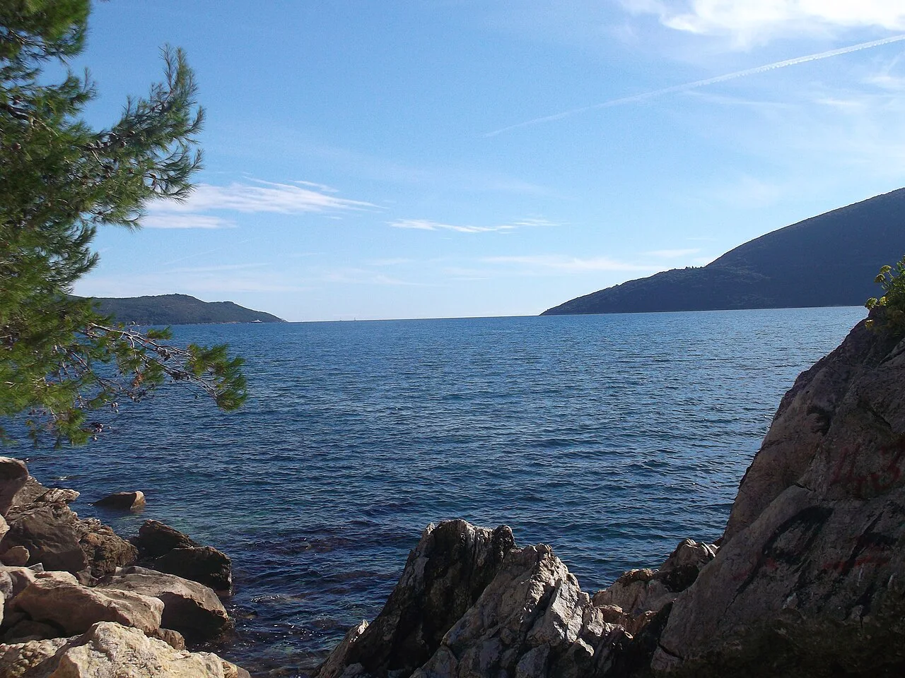 The rocky shoreline at Topla, Herceg Novi.